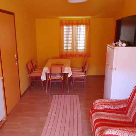 Velo Appartamento Lussingrande